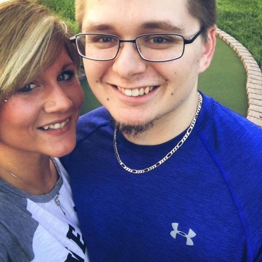 Meet your Posher, Felicia