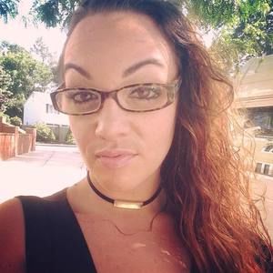 Meet your Posher, Elisha