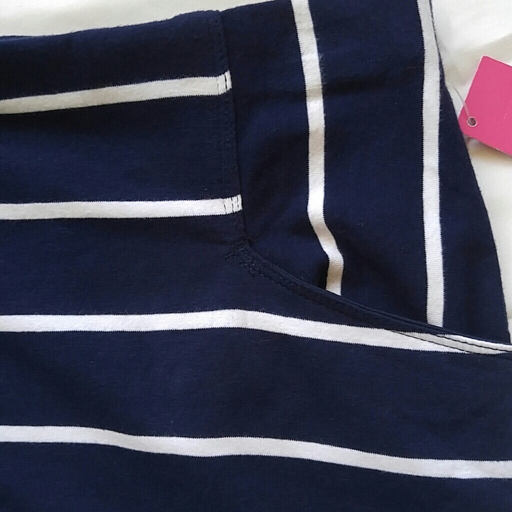 Skirt - Picture 2 of 4