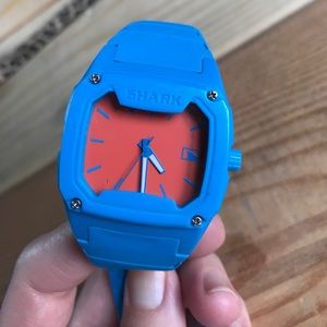 Authentic Shark Watch - Freestyle