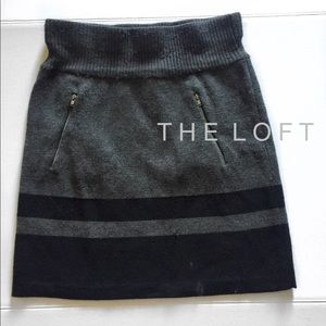 ✨Last Call! • LOFT • Knit Mini Skirt • Sz S