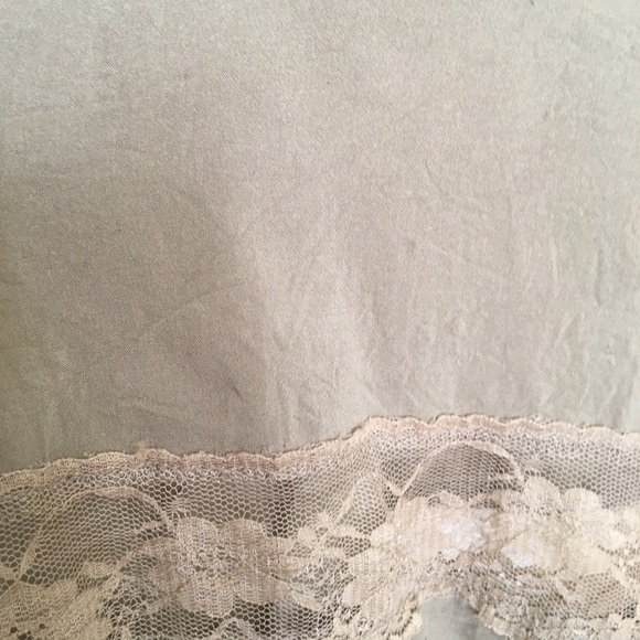 2 Free People Lace Trimmed Tanks - Picture 3 of 5
