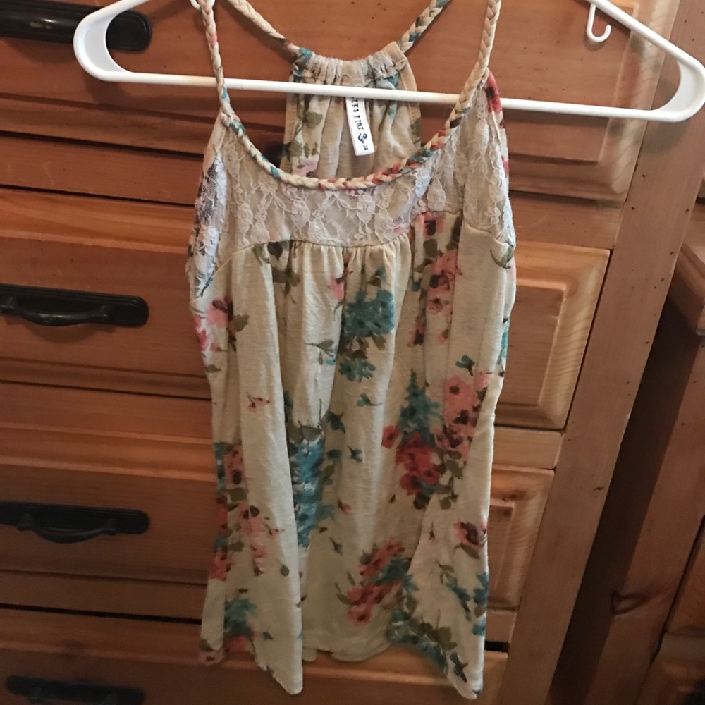 Full Tilt Floral Lace Top