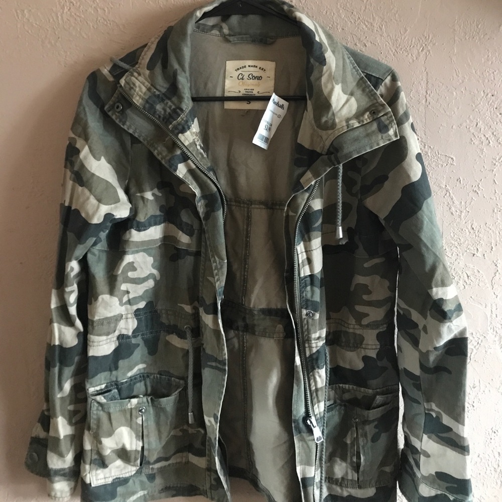 Army fatigue jacket