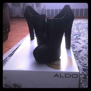 ALDO "Shoyer" ankle boots SZ 8 (38)