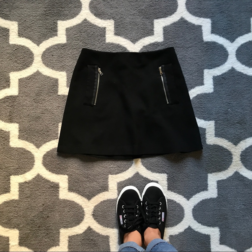 black zara mini a-line skirt