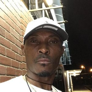 Meet your Posher, Thomas