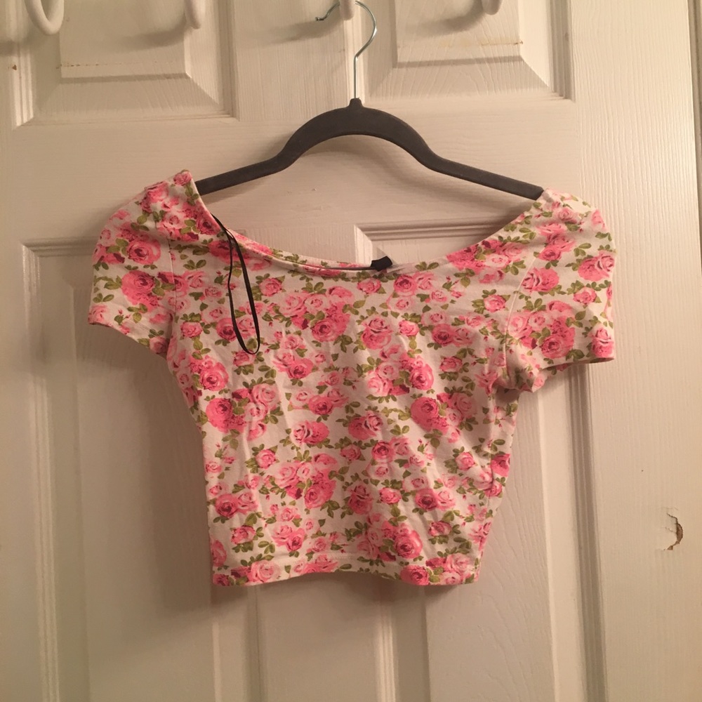 Crop top
