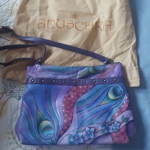 Anushka Crossbody bag