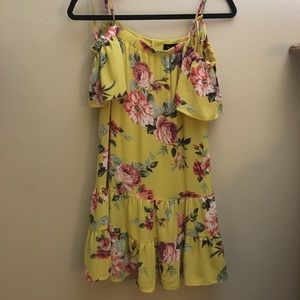 small floral dress petite