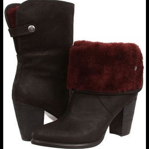 Ugg High heal Layna boot size 7 - Picture 3 of 4