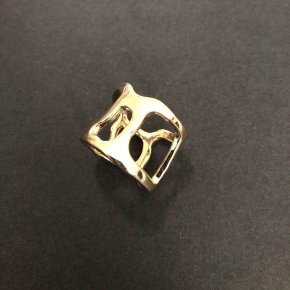 & Other Stories Ring - Picture 1 of 3