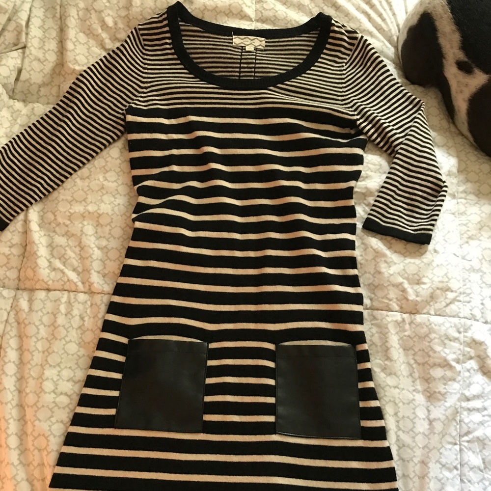 Sweater dress