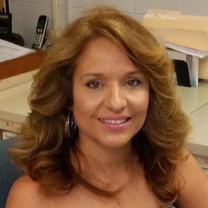 Meet your Posher, Debbie