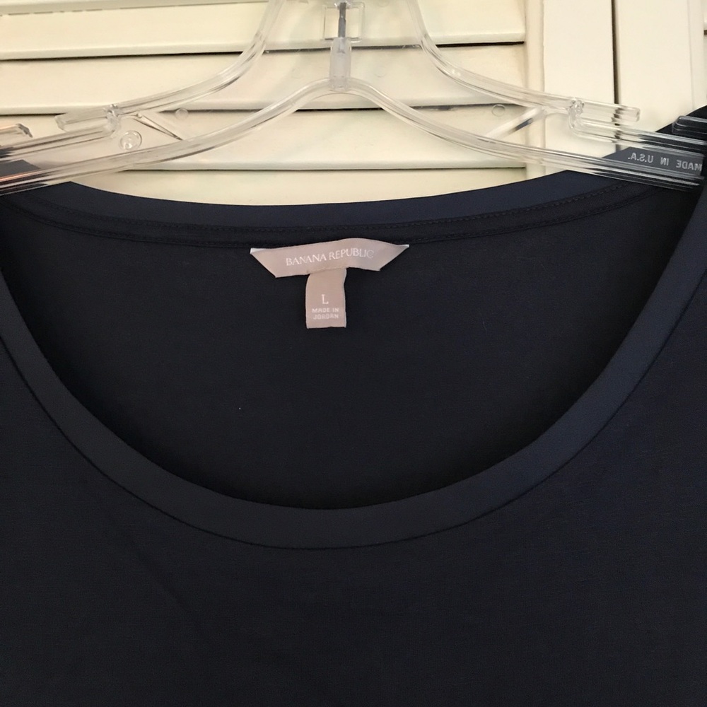 Banana Republic navy tee. Size L