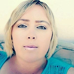 Meet your Posher, Lorie