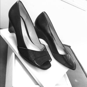 Black Easy spirit dress peep toe wedges brand new!