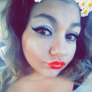 Meet your Posher, Reianna