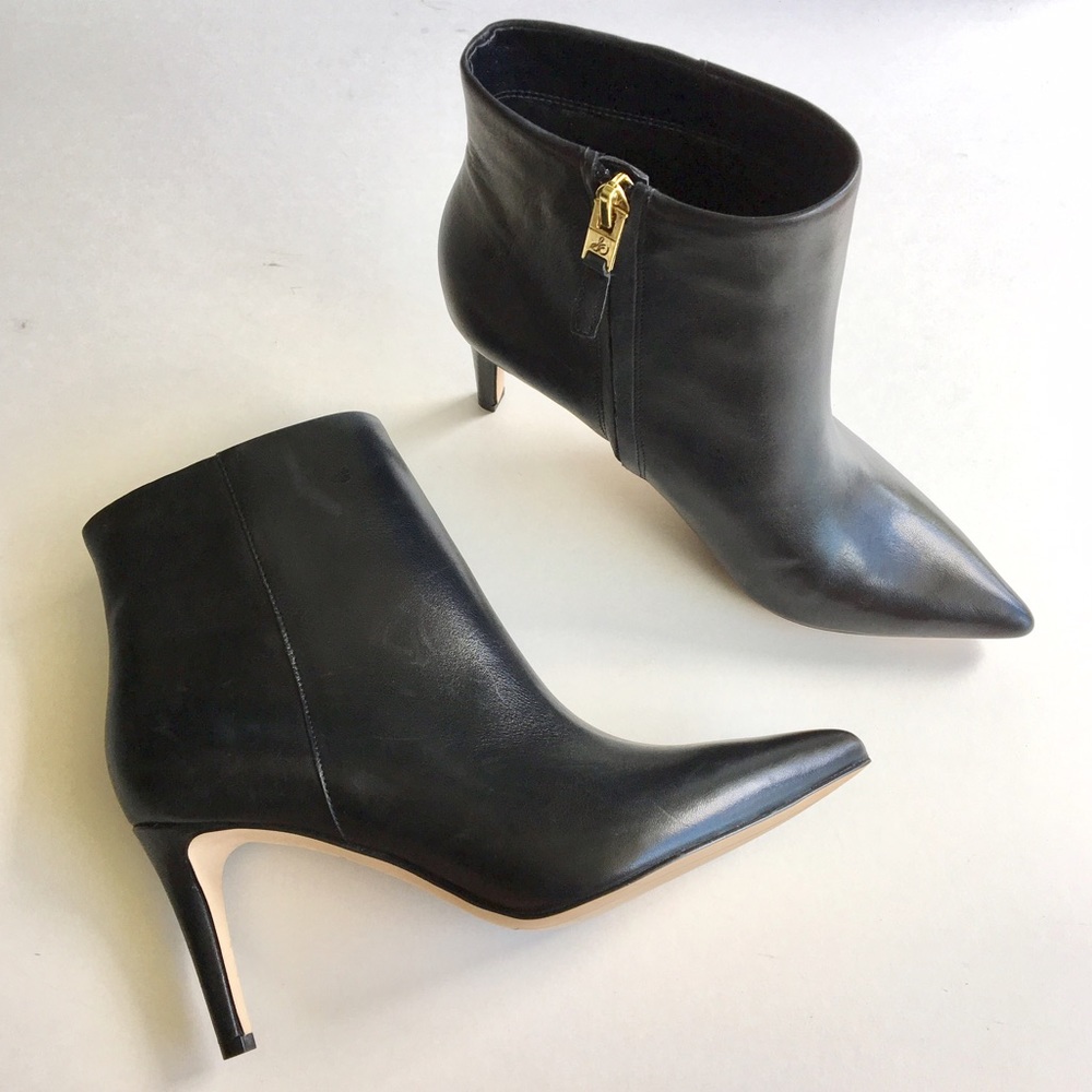 NWT Sam Edelman Karen Black Pointed Toe Ankle Boot