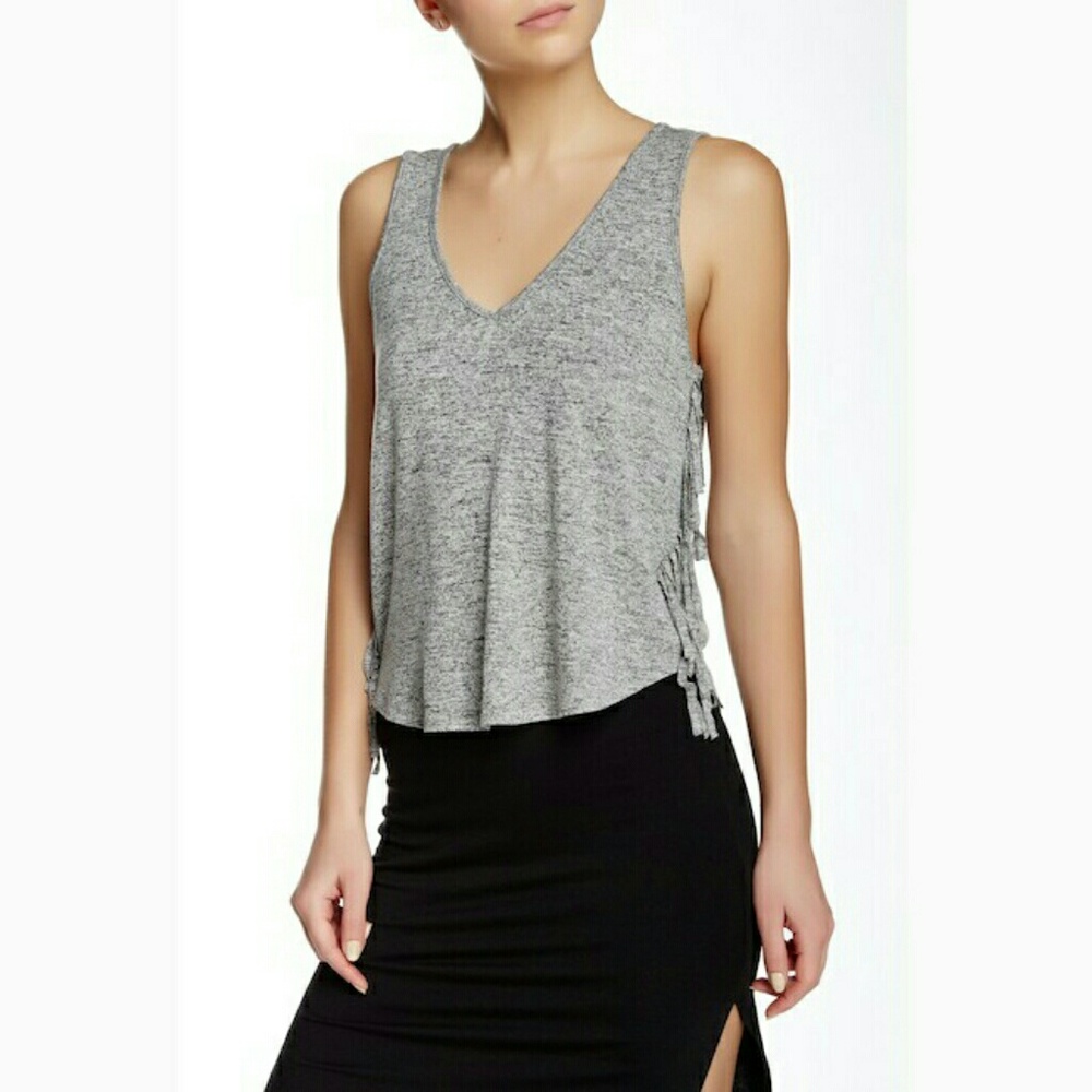 Riller & Fount Johnson fringe tank in tan NWOT