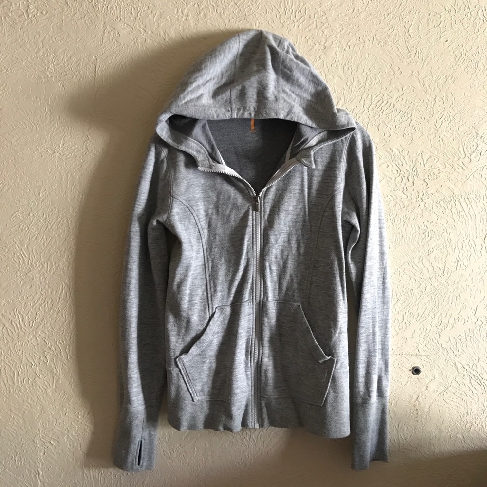 Lucy Zip-Up hoodie