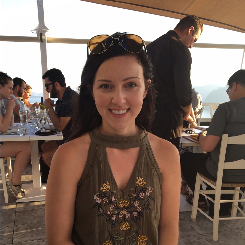 Meet your Posher, Leeann