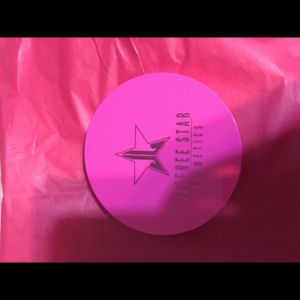 Jeffree Star Skin Frost