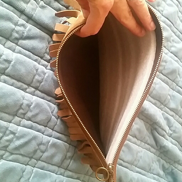 Madewell suede clutch - Picture 2 of 2