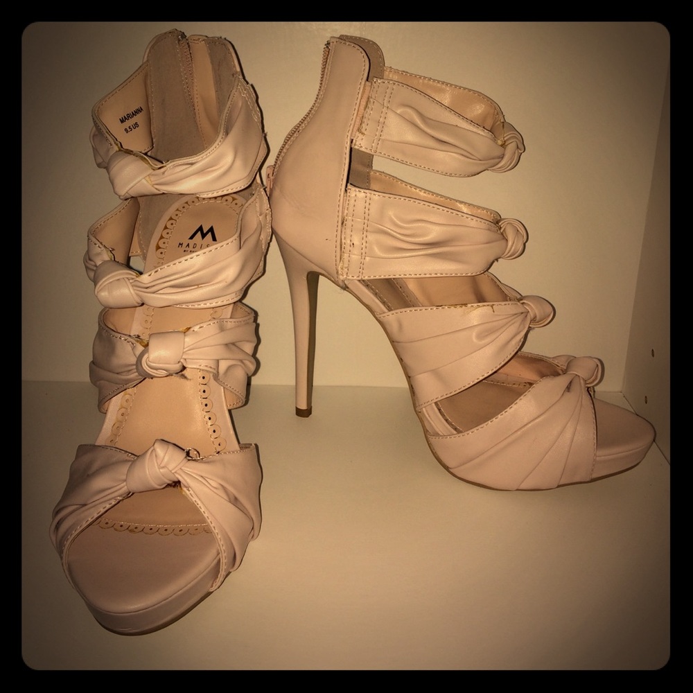 ShoeDazzle "Marianna" heels - size 9.5 in Blush