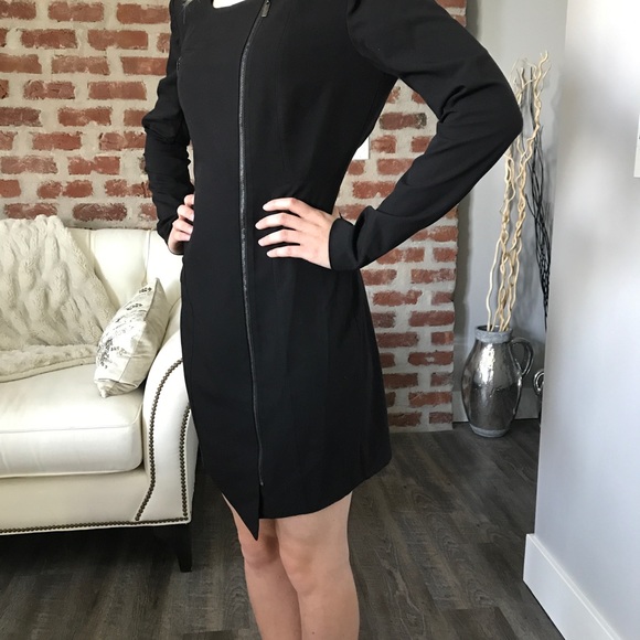 Black Halo zip front dress - Picture 2 of 5