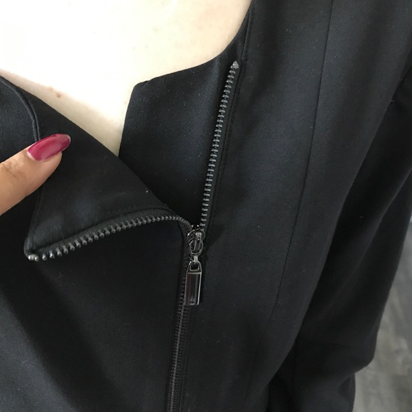 Black Halo zip front dress - Picture 5 of 5
