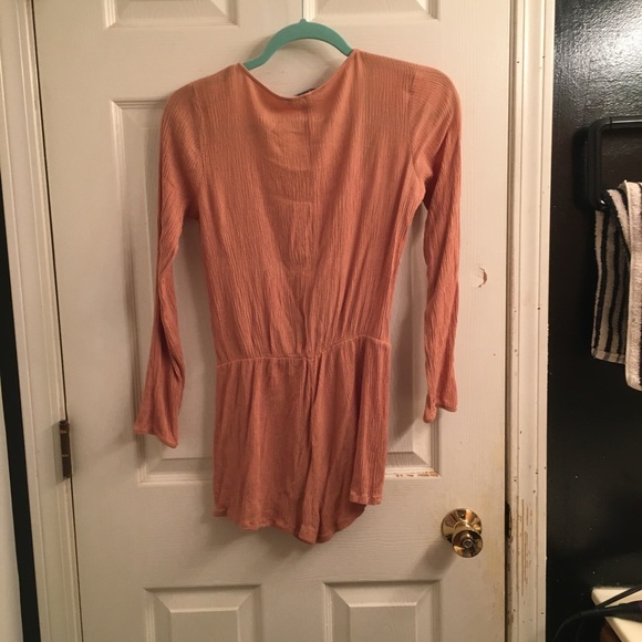 Romper - Picture 2 of 3