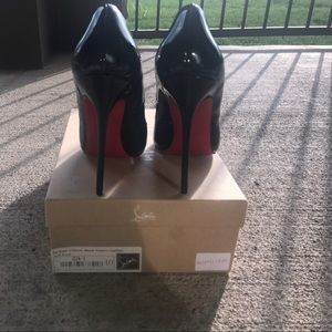 So Kate  black Patent Leather Christian Louboutins