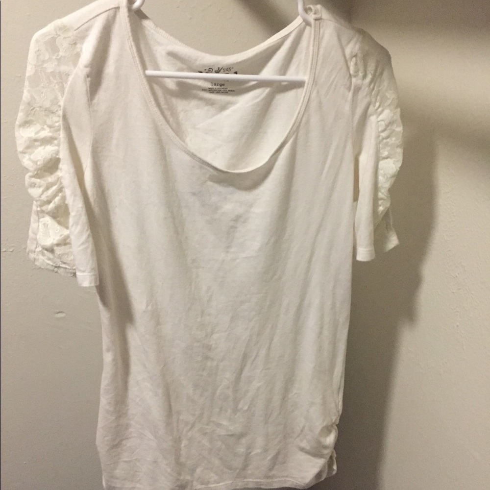 White shirt with lace detail