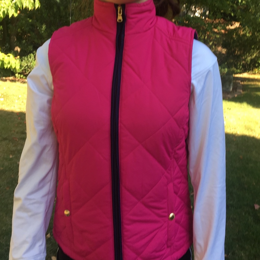 Zip-up Vest