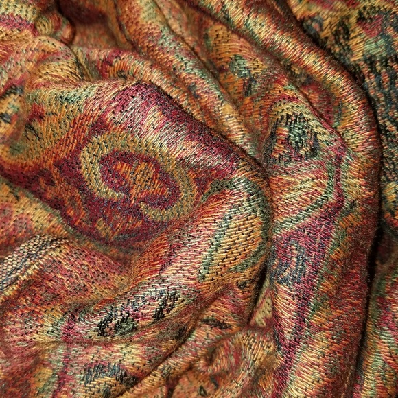 100% Pashmina Scarf W/Tassles - Picture 8 of 8