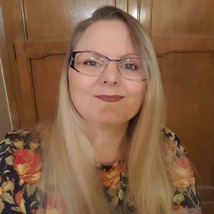 Meet your Posher, Diane