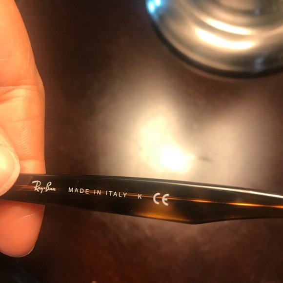 *Authentic* Rayban sunglasses - Picture 2 of 5