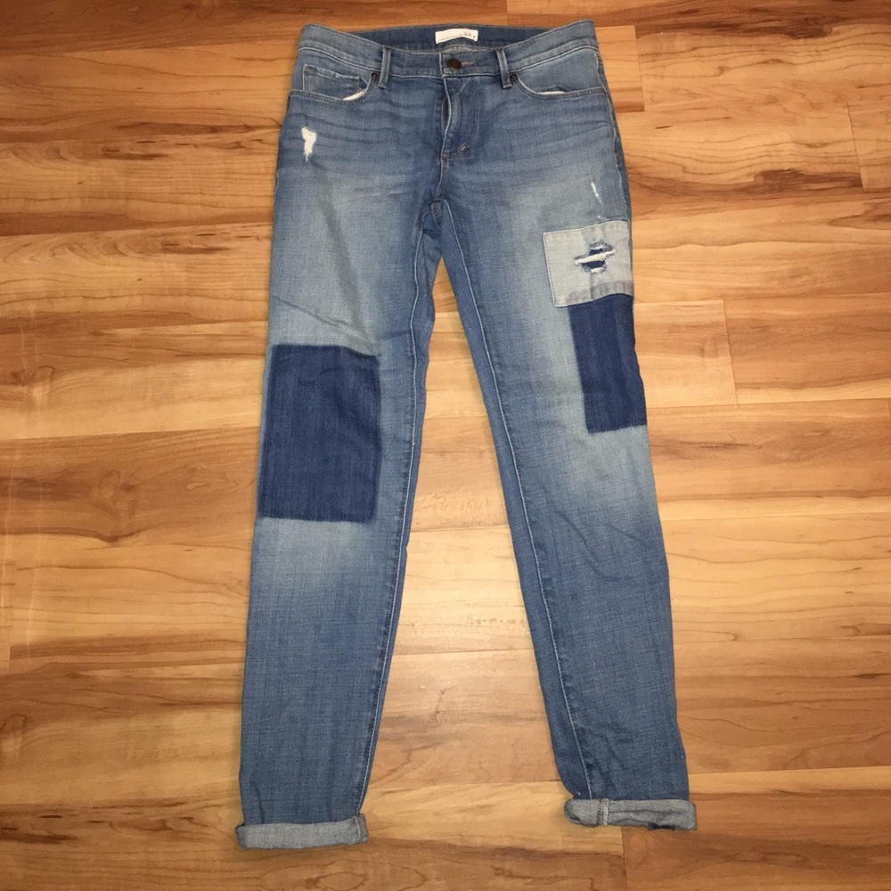 Size 2. Mid-waist patched cropped jeans from Loft