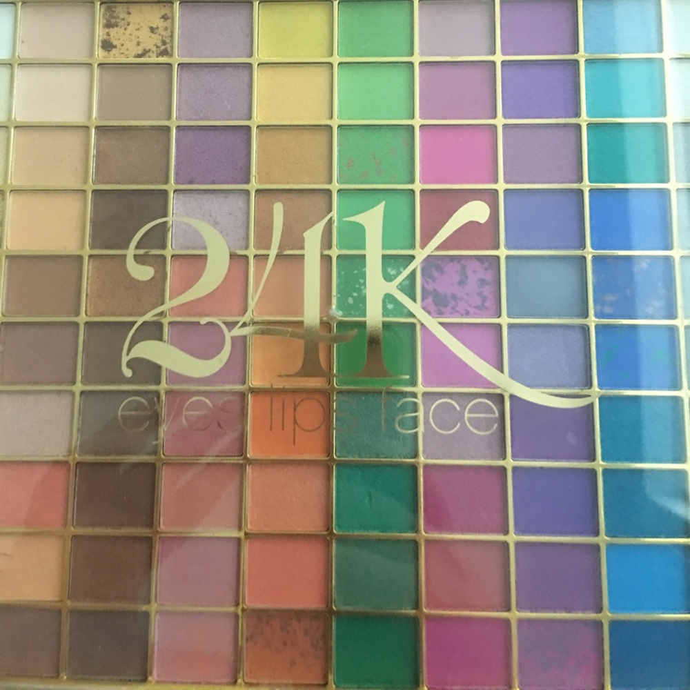 ELF 24K eyeshadow palette.
