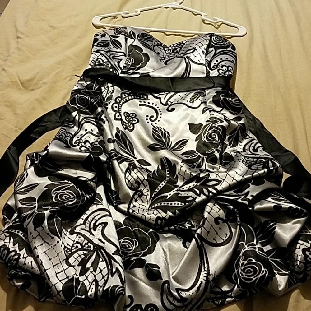 Prom dress