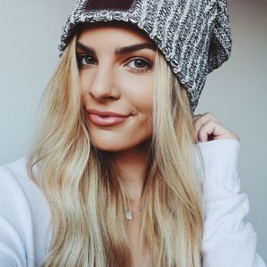 Meet your Posher, Isabel