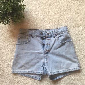 Levi's button up vintage denim shorts