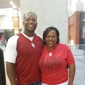 Meet your Posher, Toni