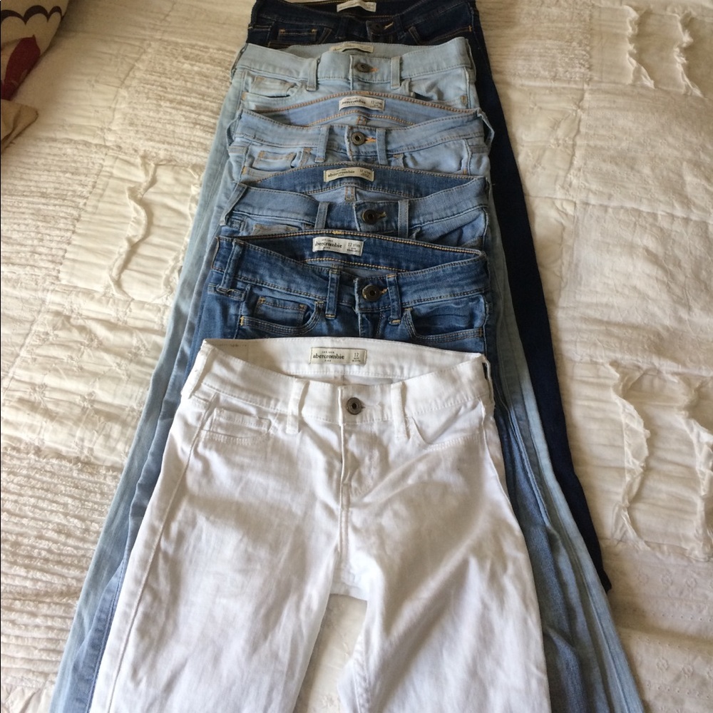 🙂SOLD🙂ABERCROMBIE KIDS JEANS. All for 40!