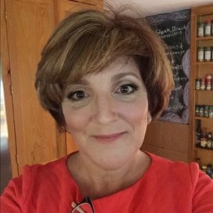 Meet your Posher, Kay