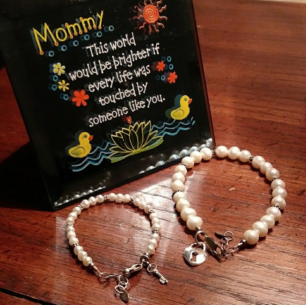 Mommy & Me pearl bracelets