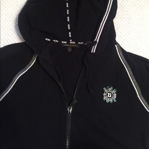 ♠️BCBG Short sleeve hoodie♠️