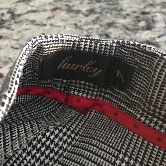 HURLEY HOUNDSTOOTH LONG SHORT - Picture 6 of 7