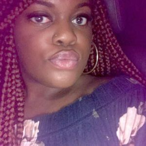 Meet your Posher, Tiara